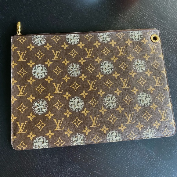🎀Louis Vuitton Limited Edition Monogram Collaboration Rope Pochette Voyage - Picture 2 of 16